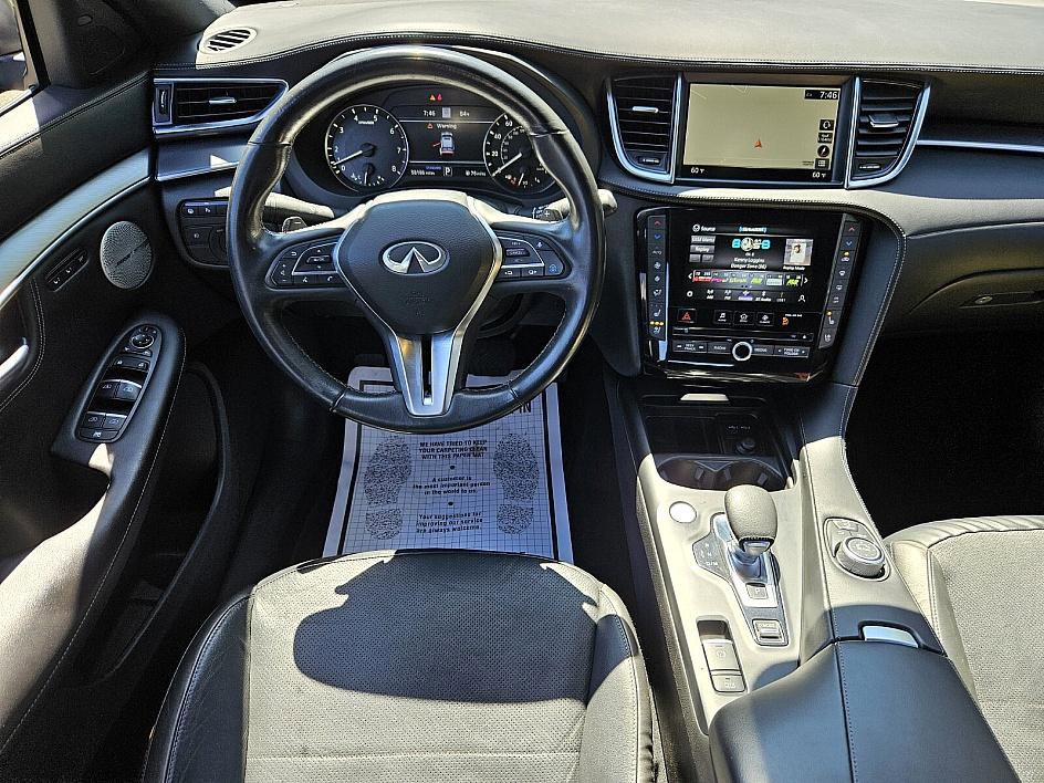 2023 Infiniti QX55 Essential photo 10