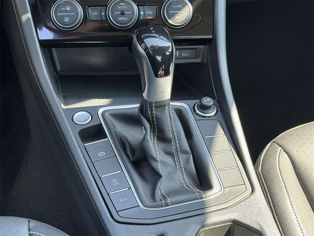 2024 Volkswagen Jetta 1.5T SE photo 18
