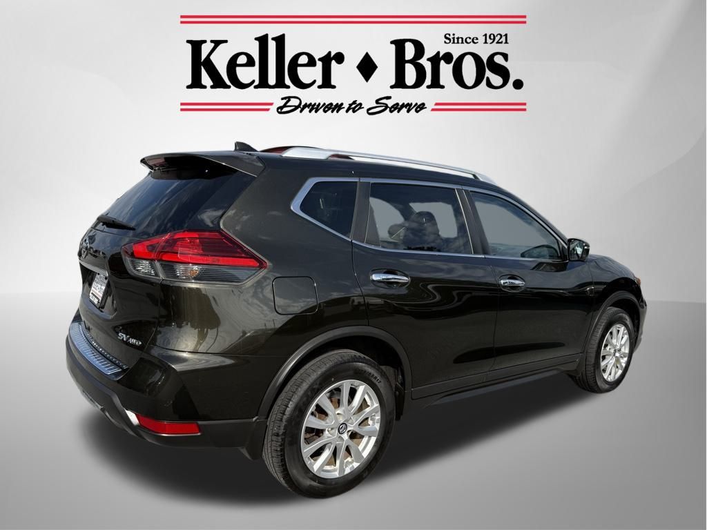 2017 Nissan Rogue SV photo 7