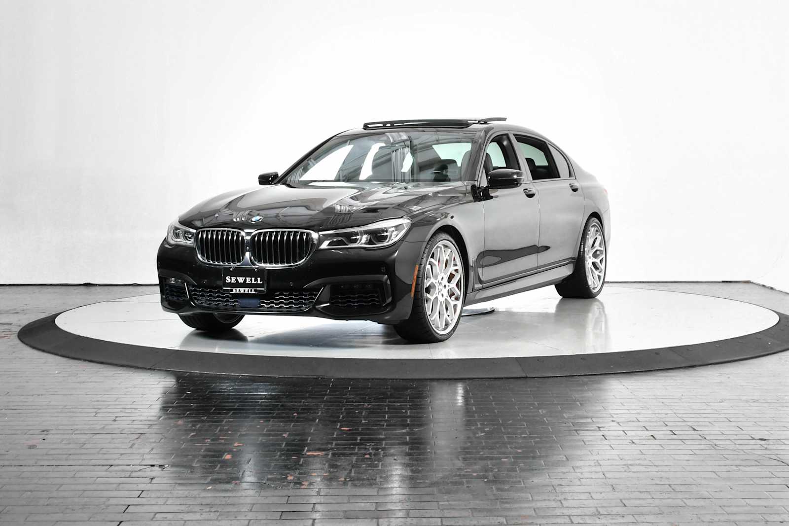 2016 BMW 7 Series 750i