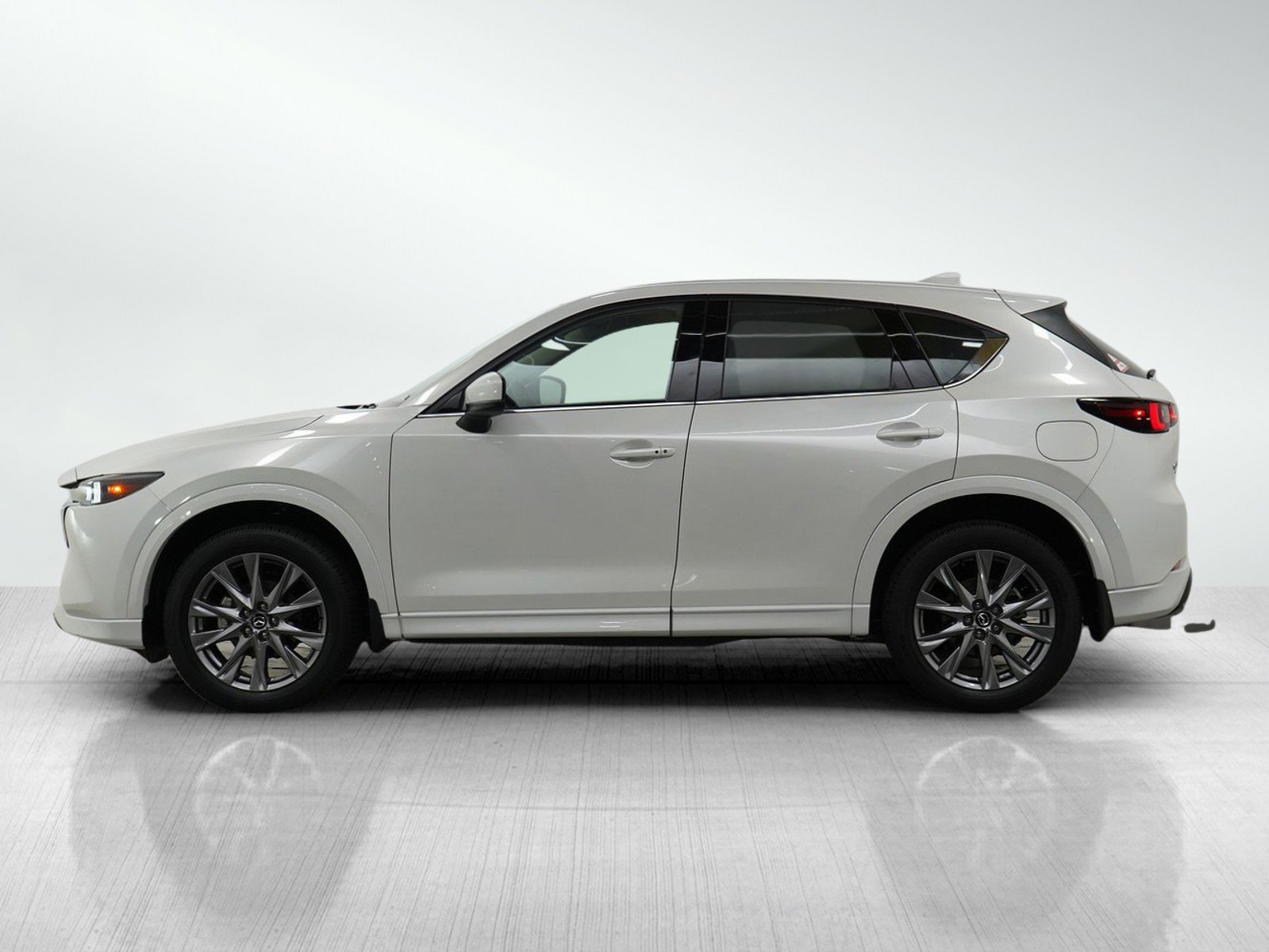 Used 2024 Mazda CX-5 S Premium Plus package with VIN JM3KFBEM9R0369099 for sale in Burnsville, Minnesota