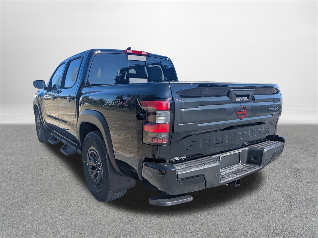 2026 Nissan Frontier PRO-X photo 4