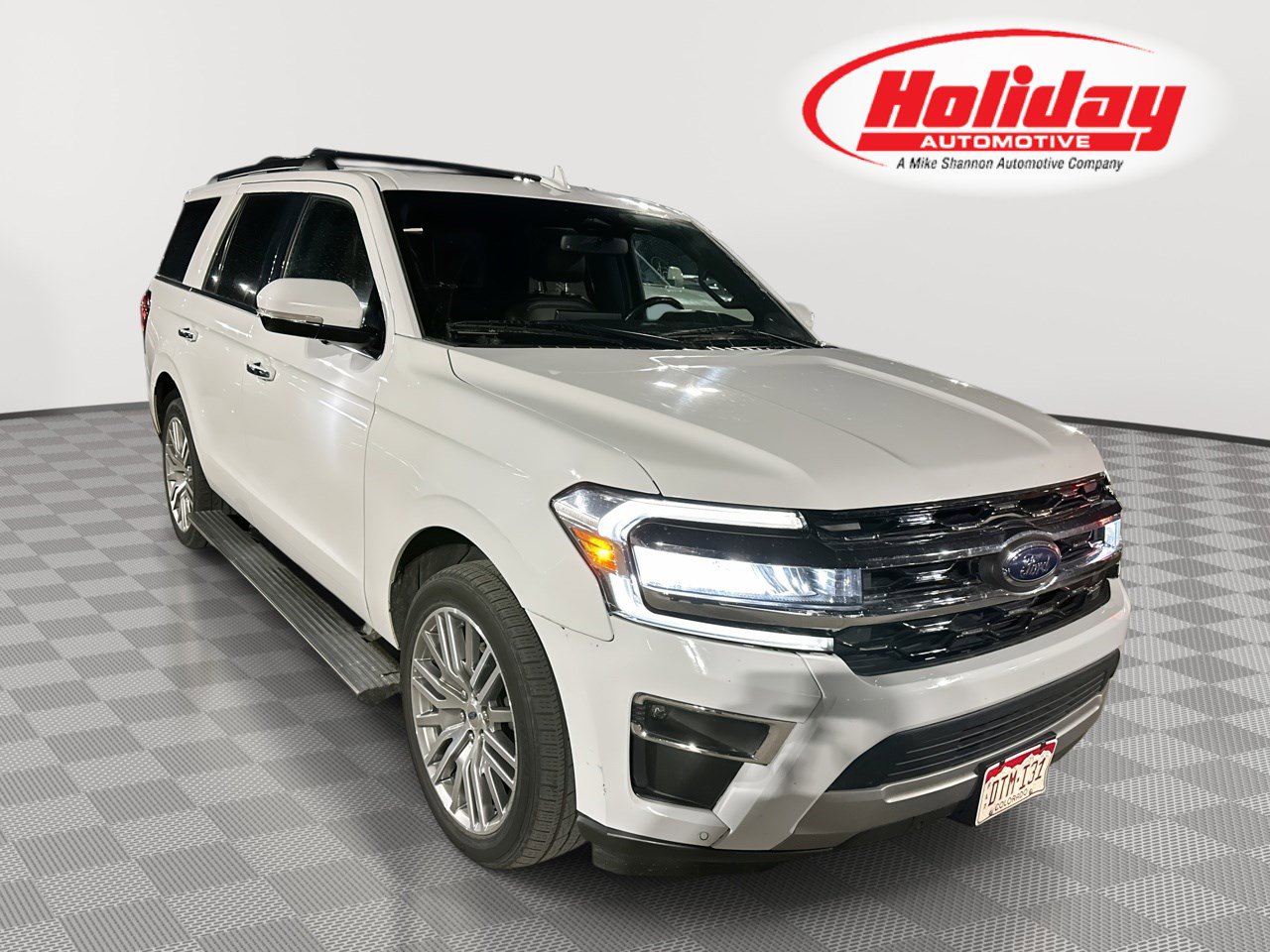 2024 Ford Expedition Limited's photo