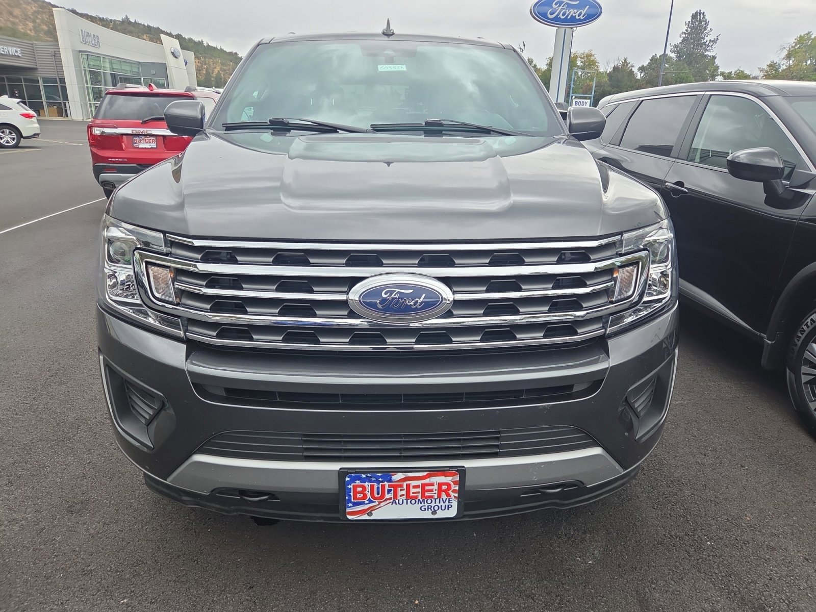 2021 Ford Expedition XLT photo 4