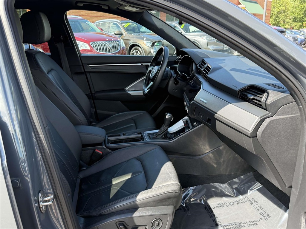 2020 Audi Q3 Premium Plus photo 15