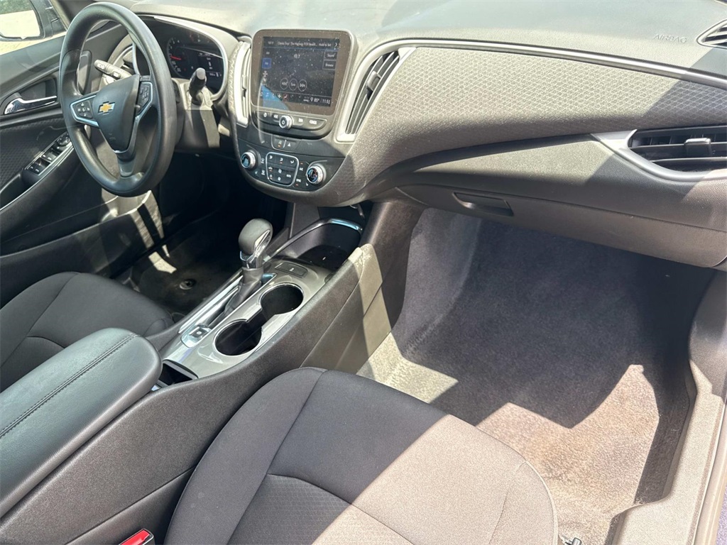 2023 Chevrolet Malibu 1LT photo 10