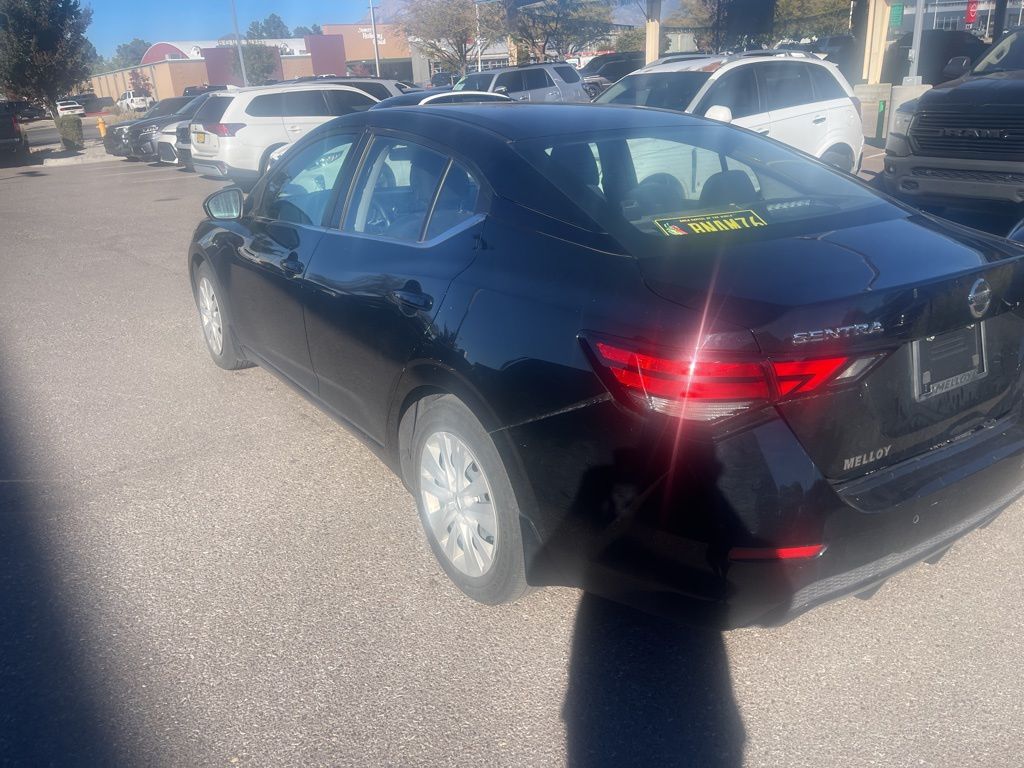 2023 Nissan Sentra S photo 4