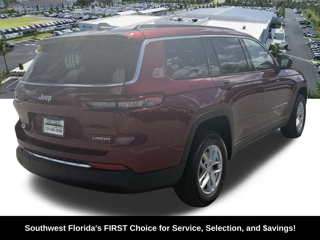 2025 Jeep Grand Cherokee Laredo X photo 3