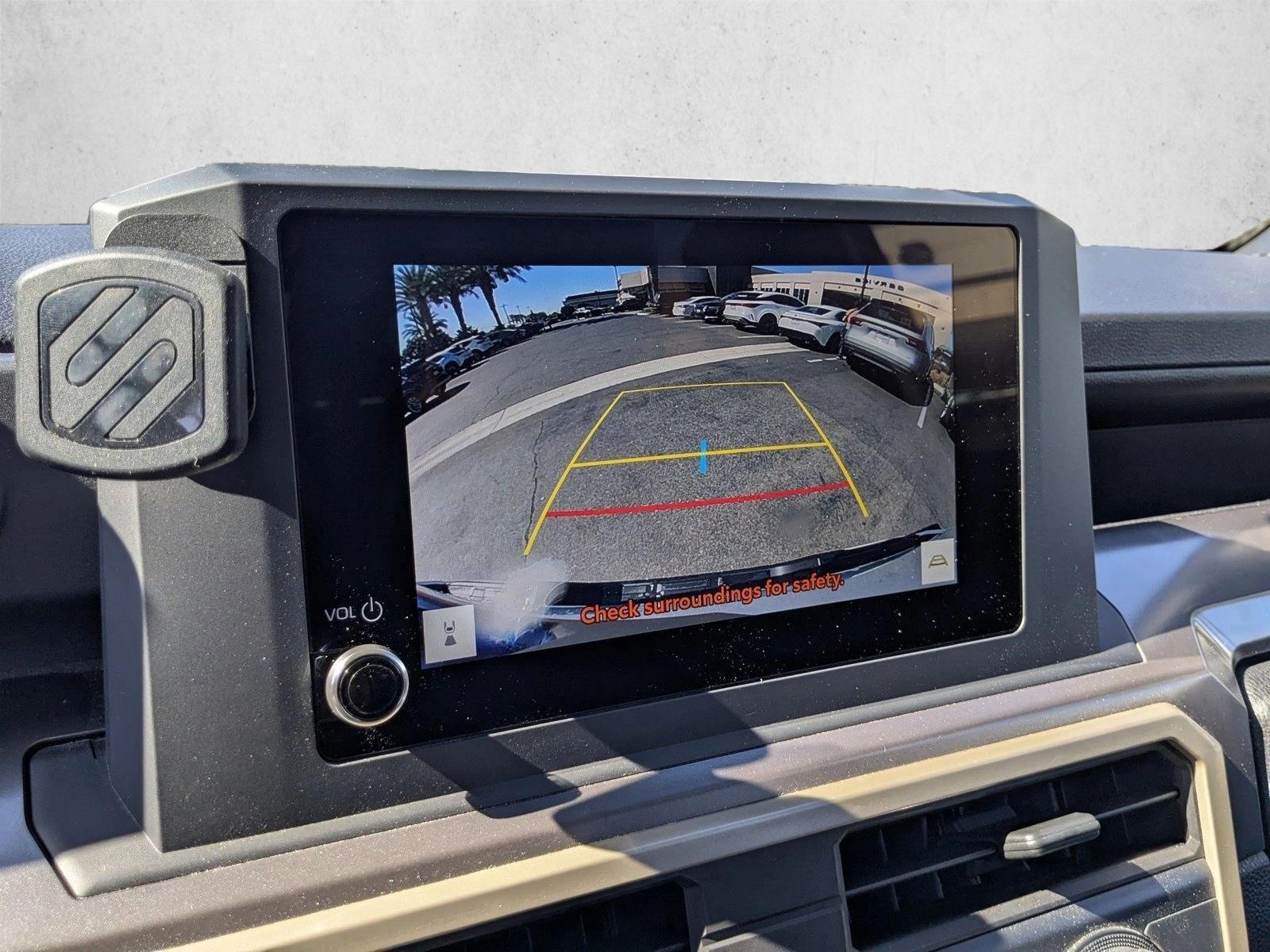 2024 Toyota Tacoma SR5 photo 11
