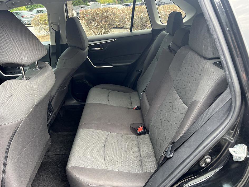 2023 Toyota RAV4 XLE photo 15