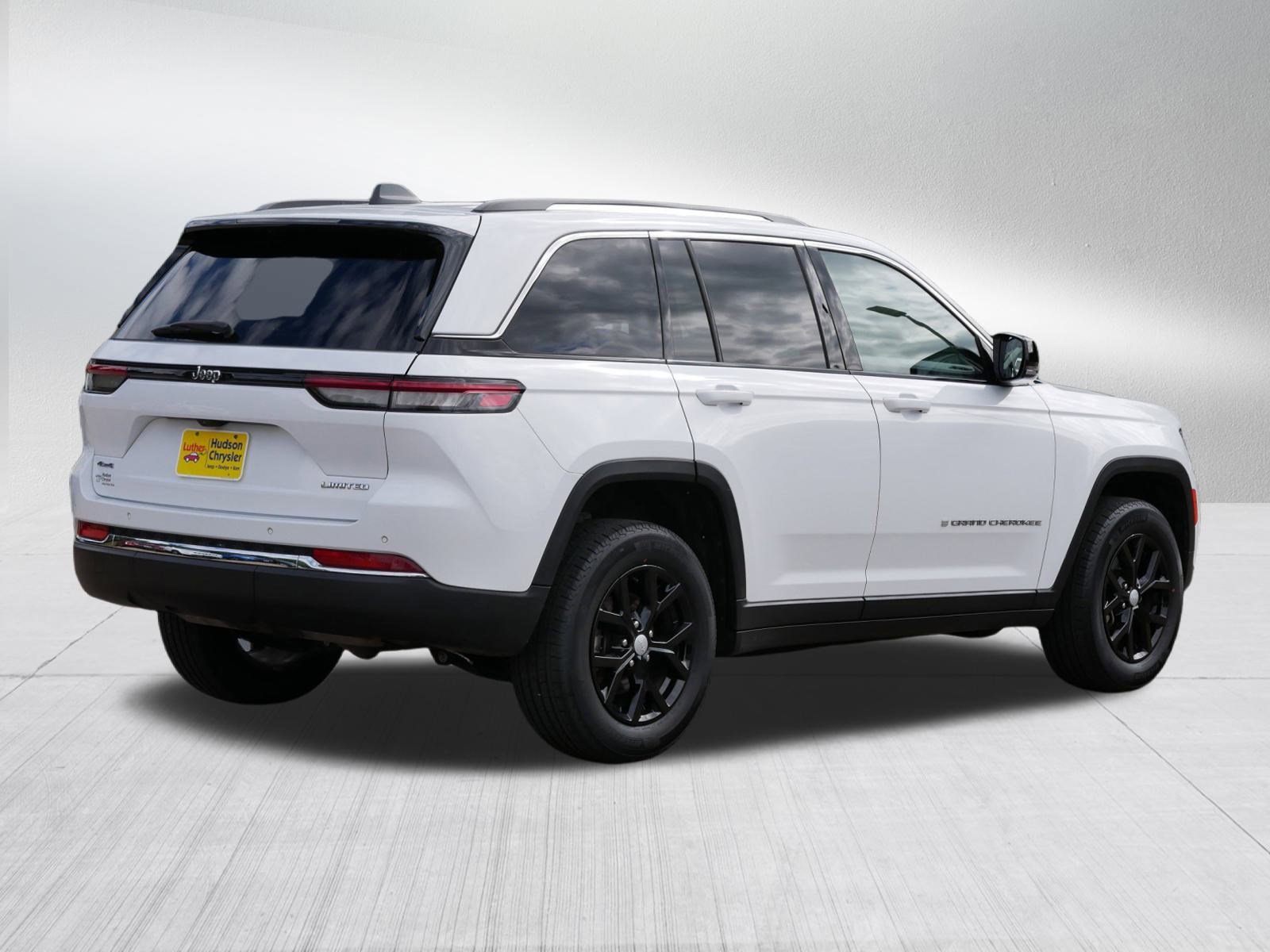 2022 Jeep Grand Cherokee Limited photo 7