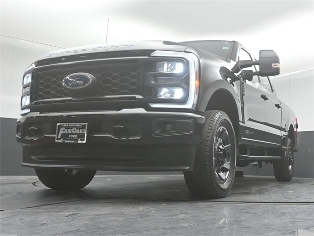 2024 FORD F-250 - Image 32
