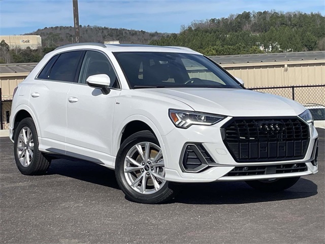 2025 Audi Q3 S Line Premium's photo