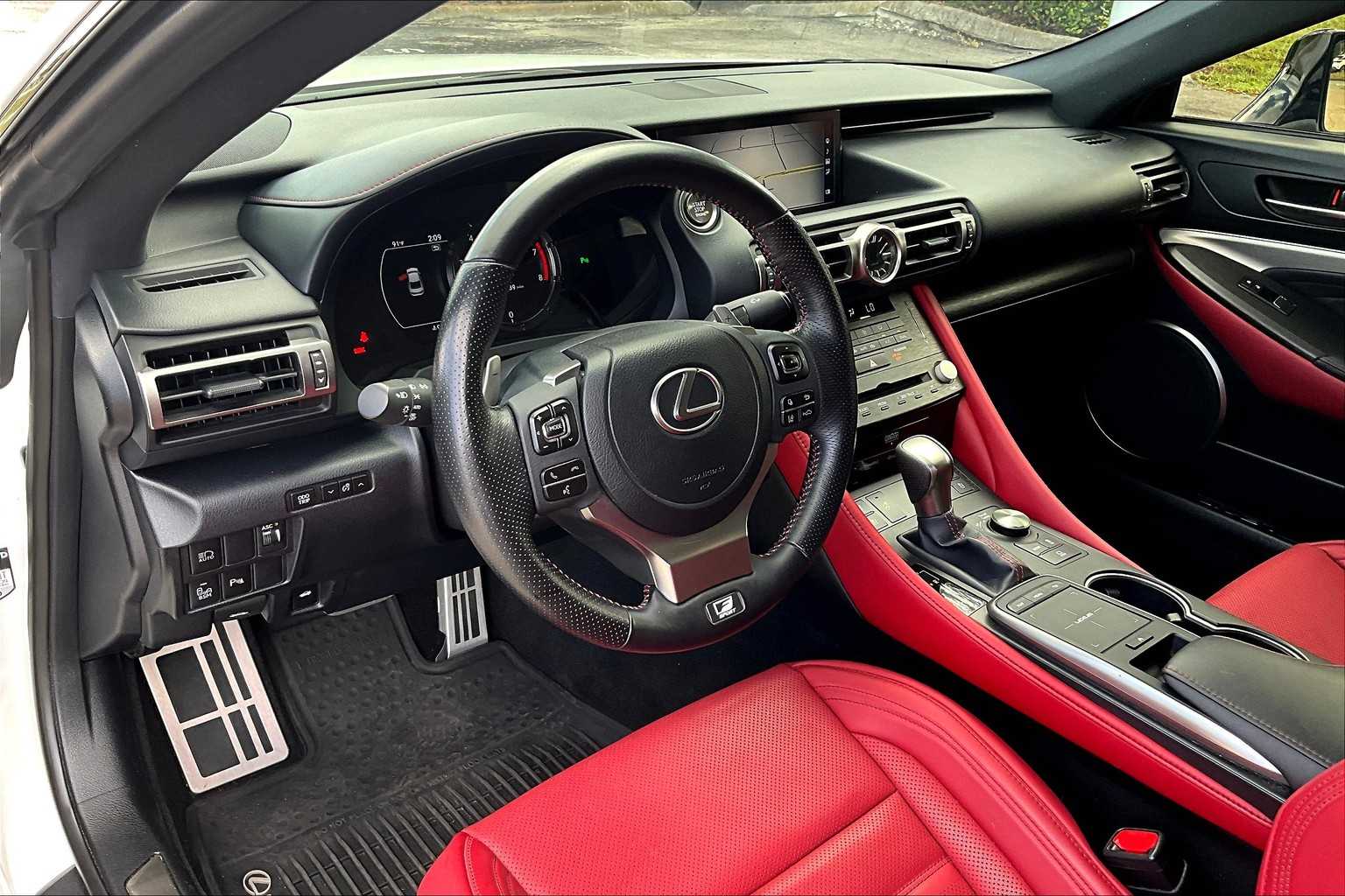 2022 Lexus RC 350 F SPORT photo 17