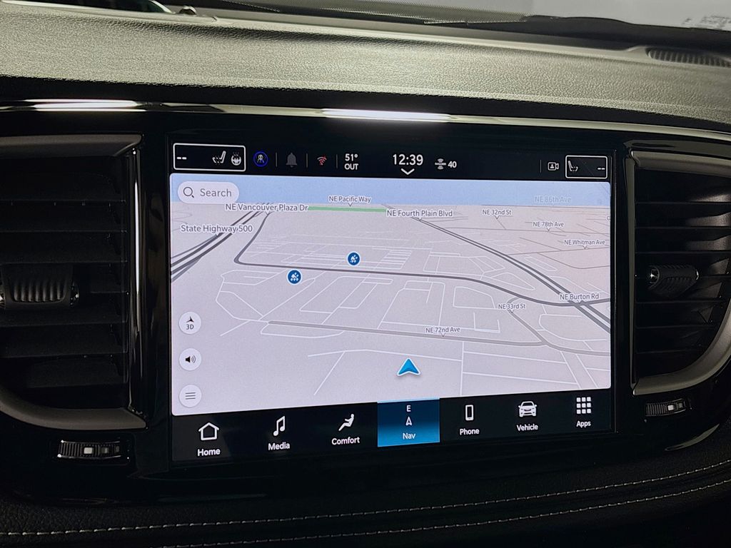 2025 Chrysler Pacifica Hybrid photo 15