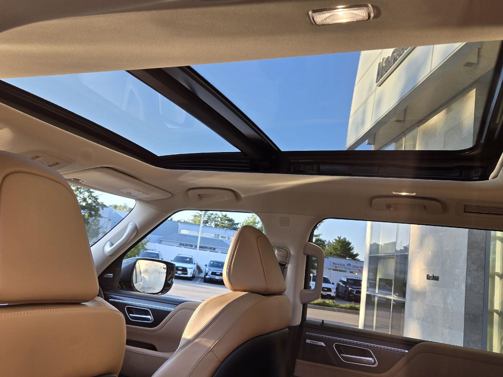 2025 Infiniti QX80 Luxe photo 15