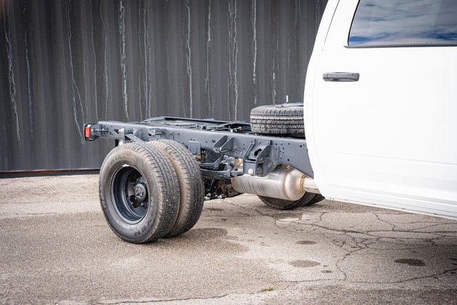2025 Ram 3500 Tradesman photo 6
