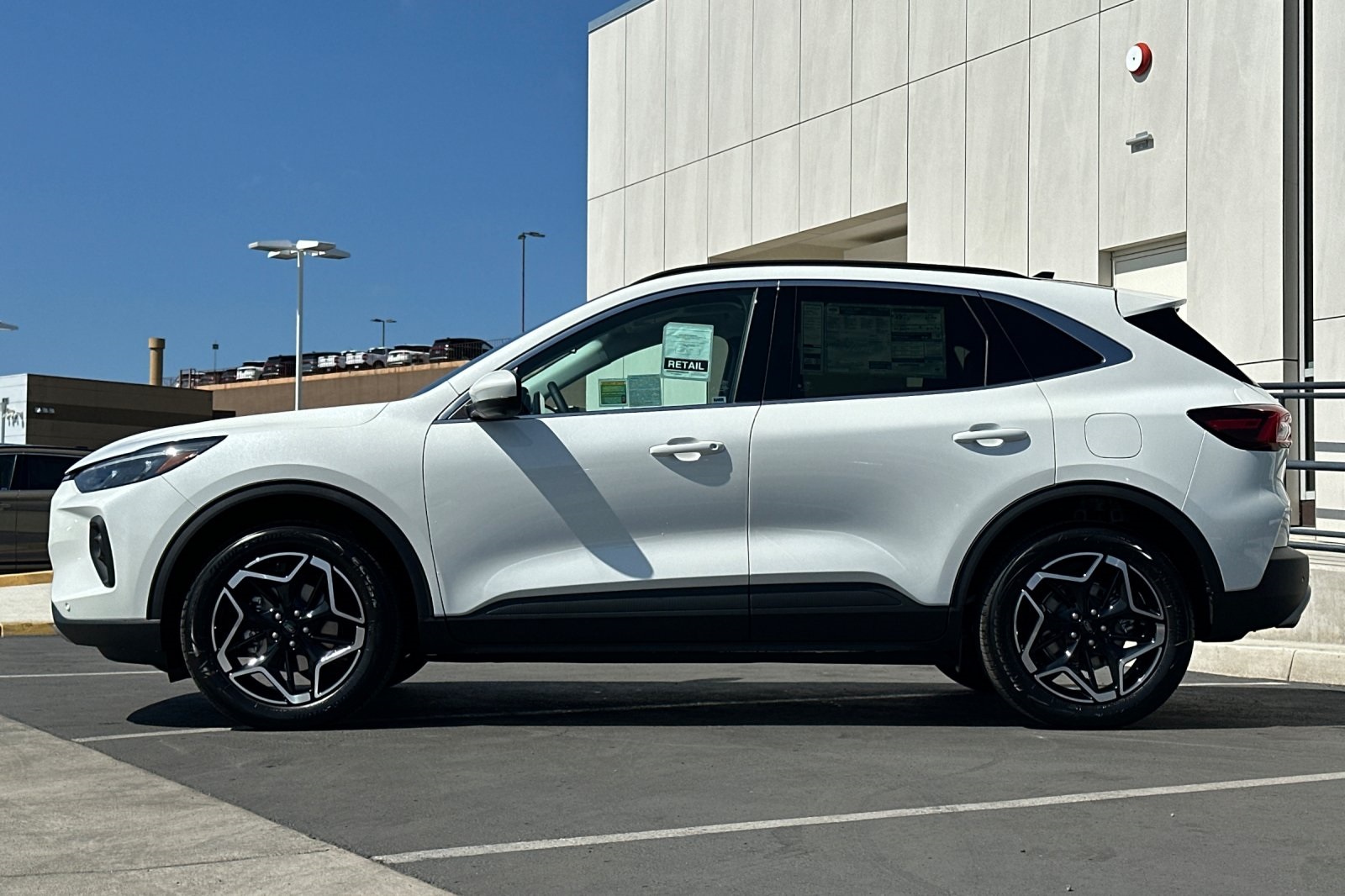 2025 Ford Escape Platinum photo 4