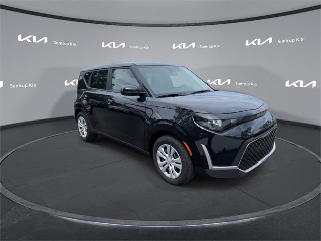 2025 Kia Soul LX photo 2