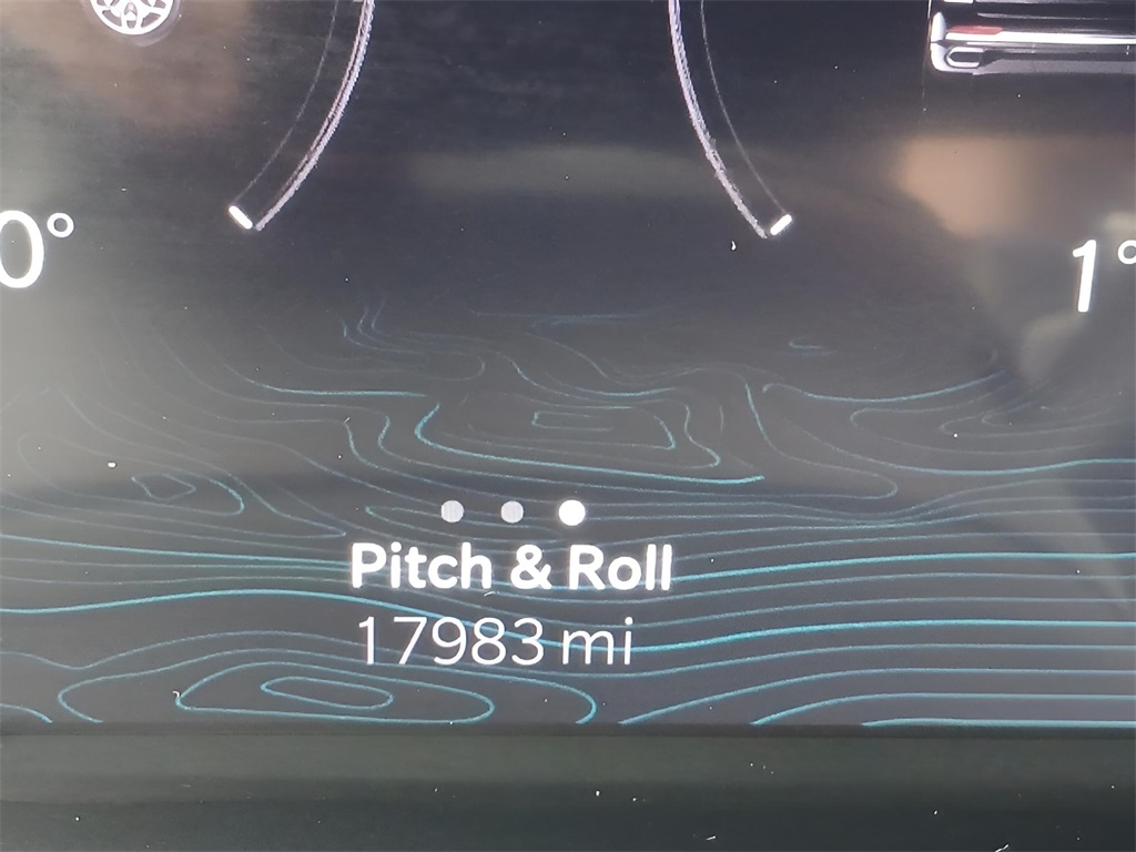 2022 Jeep Grand Cherokee Trailhawk 4xe photo 13