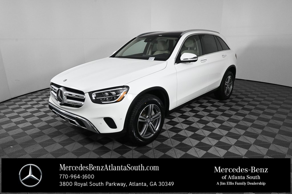 2022 Mercedes-Benz GLC GLC300's photo