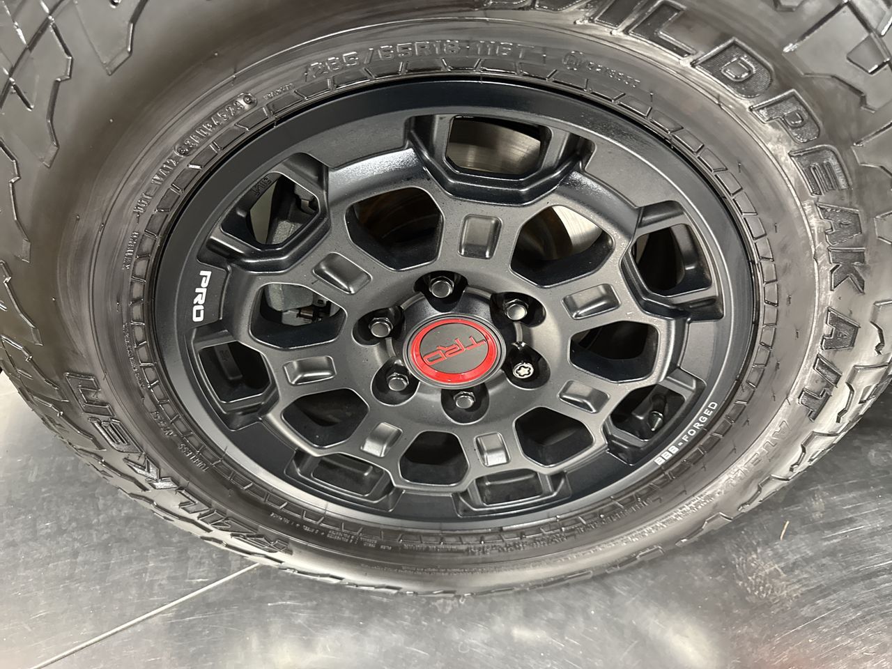 2024 Toyota Sequoia TRD Pro photo 4