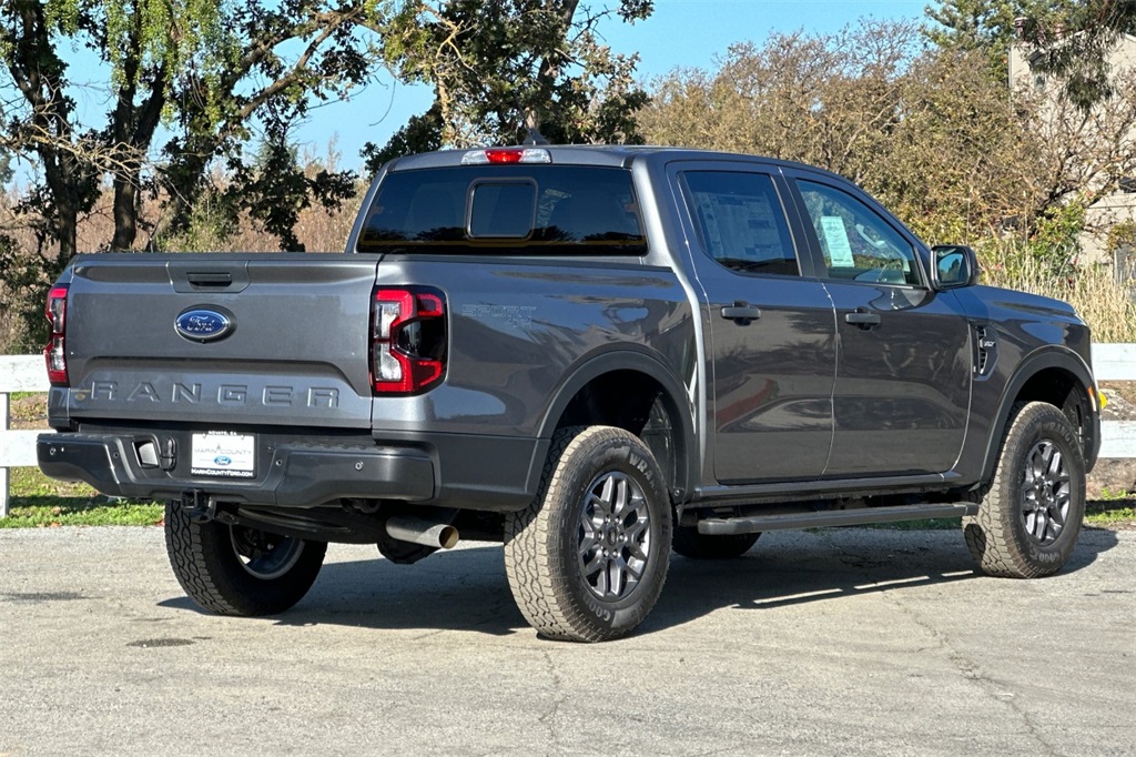 2025 Ford Ranger XLT photo 2