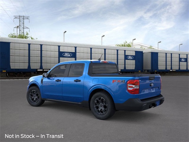 2025 Ford Maverick XLT photo 2