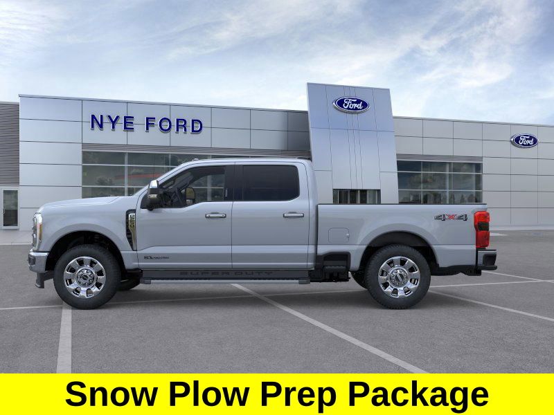 2025 Ford F-250 Lariat photo 4