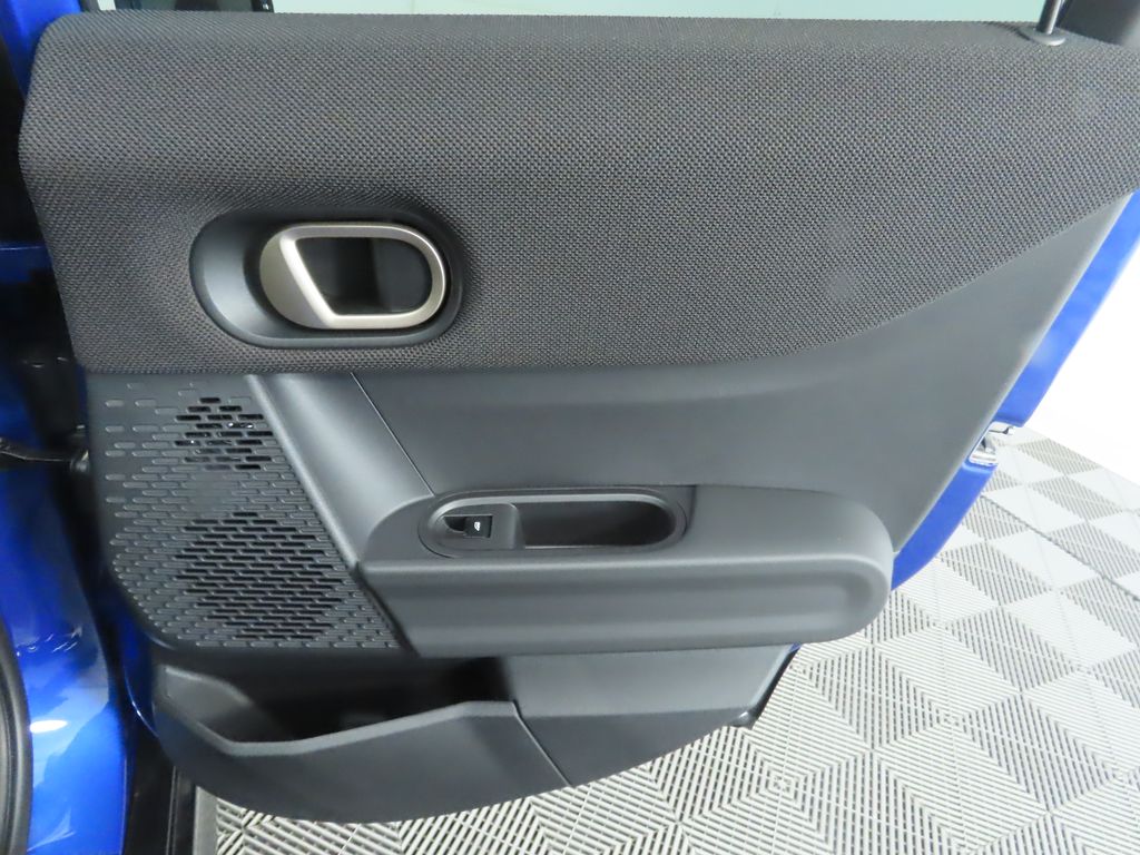 2026 Mini Cooper 4 Door Hardtop S Iconic photo 22