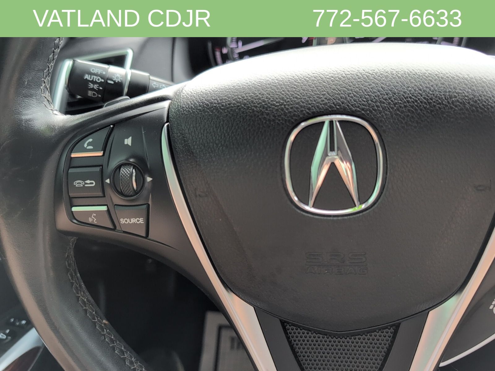 2015 Acura TLX Technology photo 17