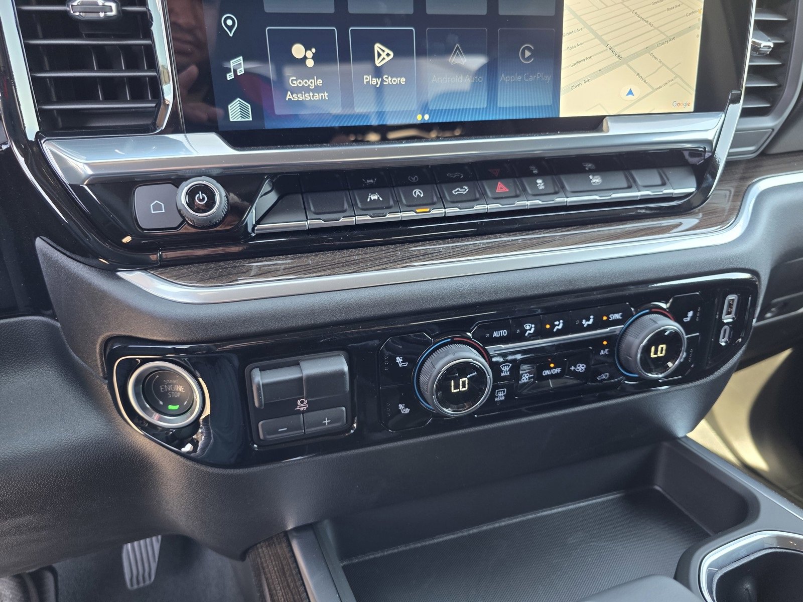 2025 Chevrolet Silverado 1500 RST photo 27