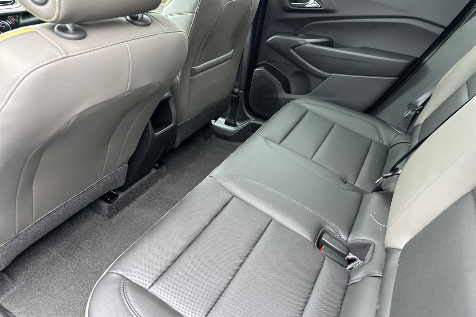 2025 Chevrolet Trax ACTIV photo 13