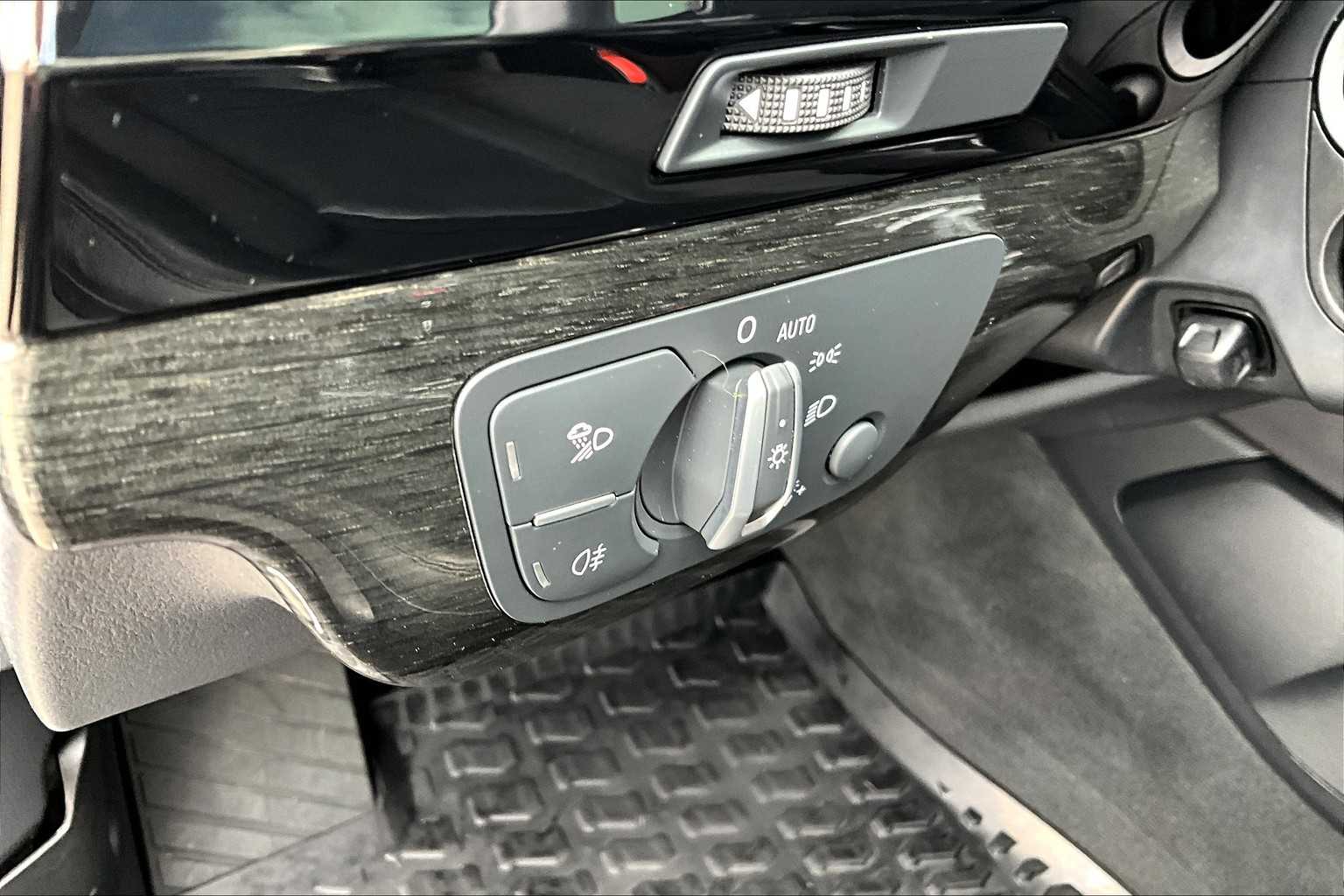 2018 Audi Q7 3.0T Premium Plus photo 30