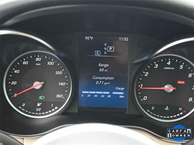 2022 Mercedes Benz GLC 300 photo 2