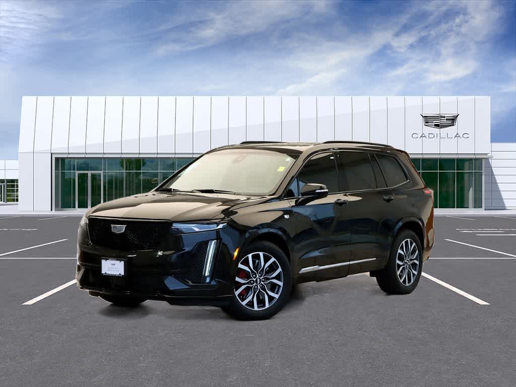 2024 Cadillac XT6 Sport's photo