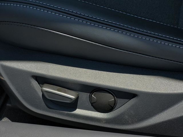 2025 Ford Mustang EcoBoost photo 15