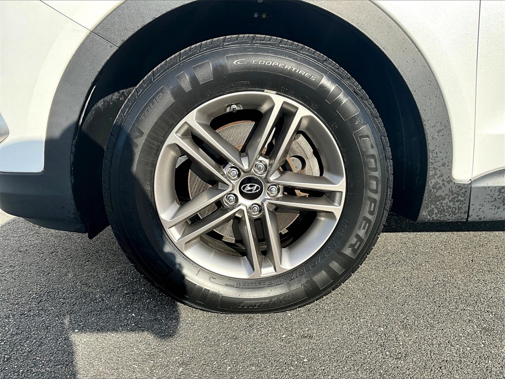 2018 Hyundai Santa Fe Sport Base photo 7