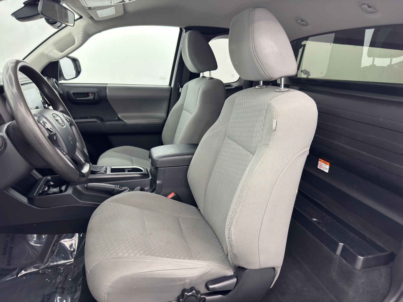 2020 Toyota Tacoma SR Access Cab photo 15