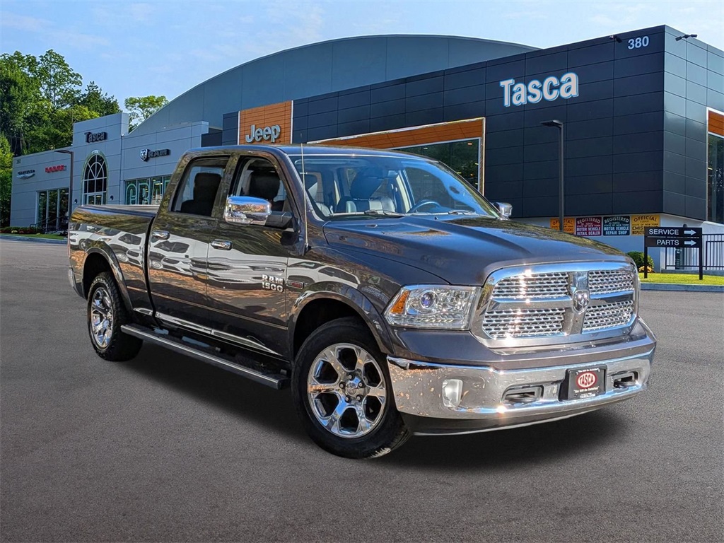 2016 RAM Ram 1500 Pickup Laramie
