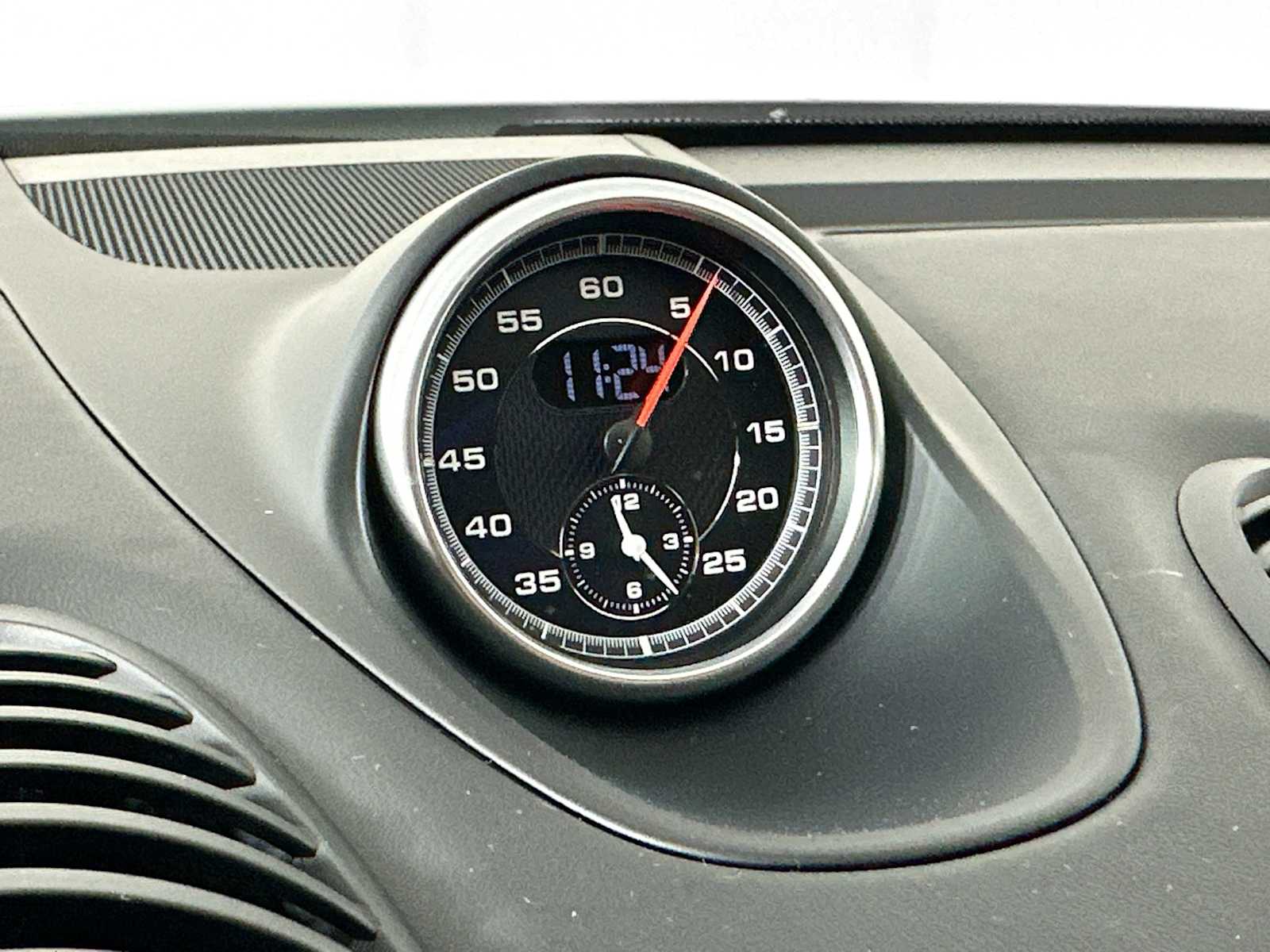 2025 Porsche Cayman Base S photo 16