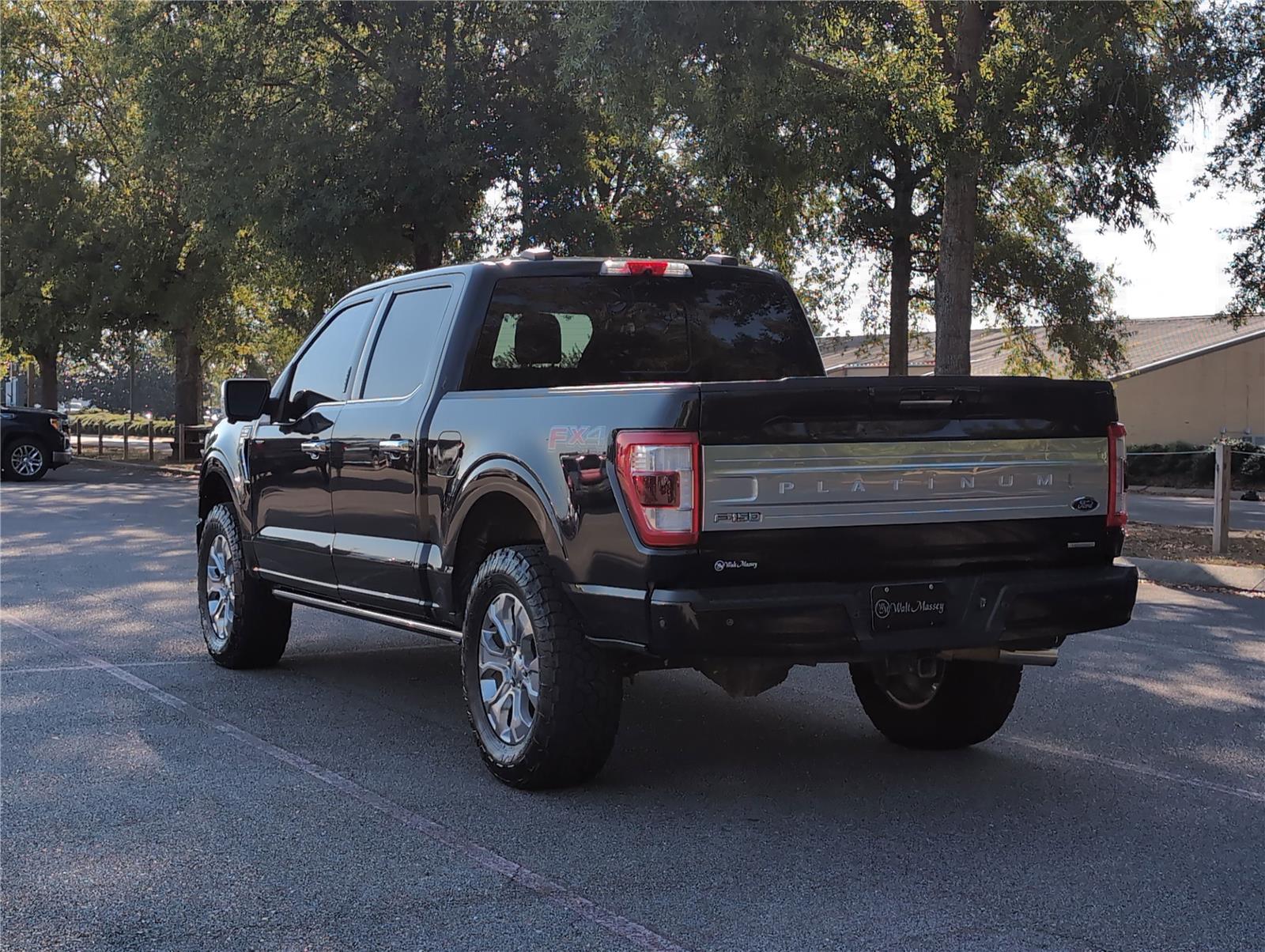 2022 Ford F-150 Platinum photo 3
