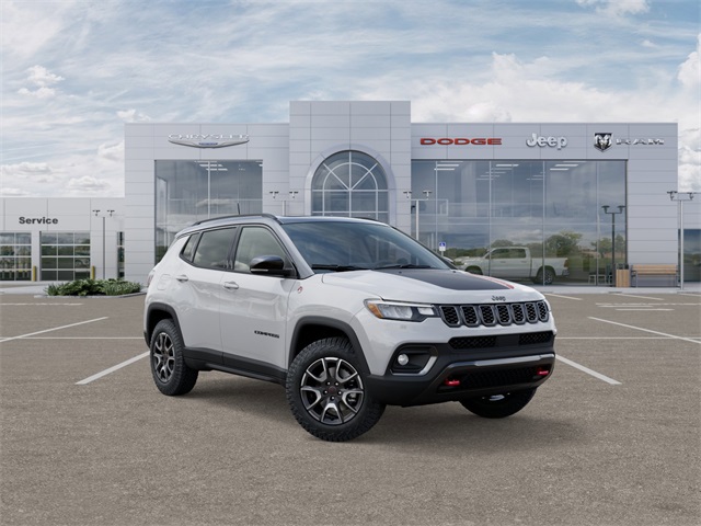 2026 Jeep Compass Trailhawk photo 4