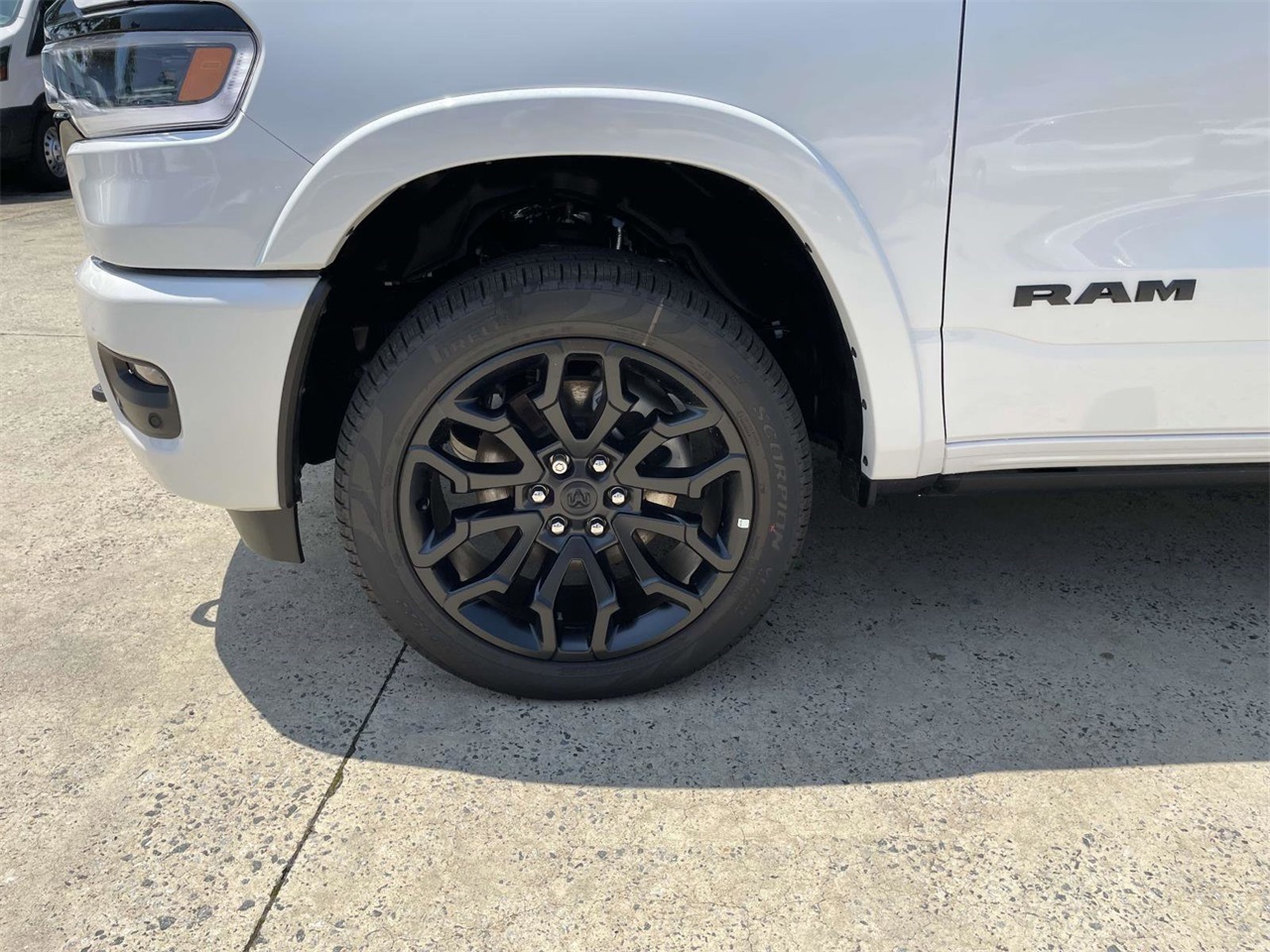 2025 Ram 1500 Limited photo 33