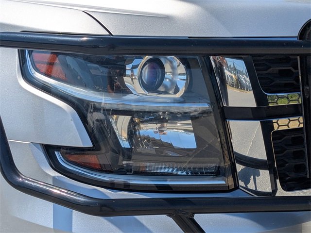 2017 Chevrolet Tahoe LT photo 10