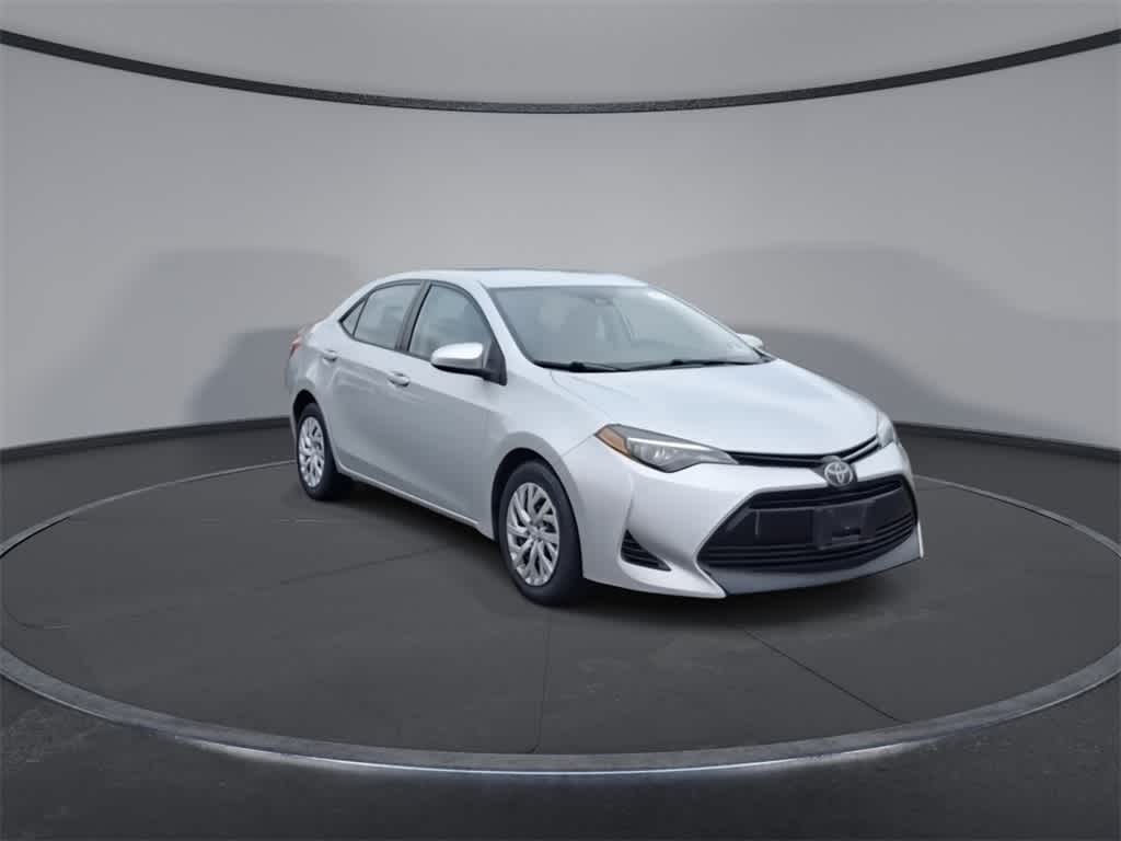 Used 2018 Toyota Corolla LE with VIN 2T1BURHE2JC020338 for sale in Eatontown, NJ