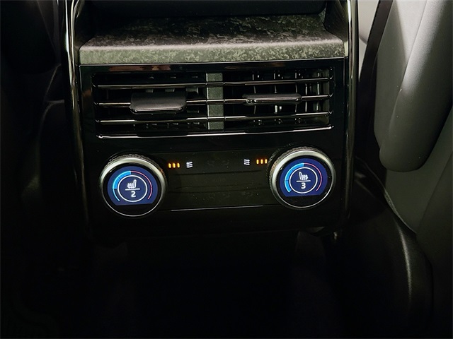 2025 Land Rover Range Rover Sport SE photo 23