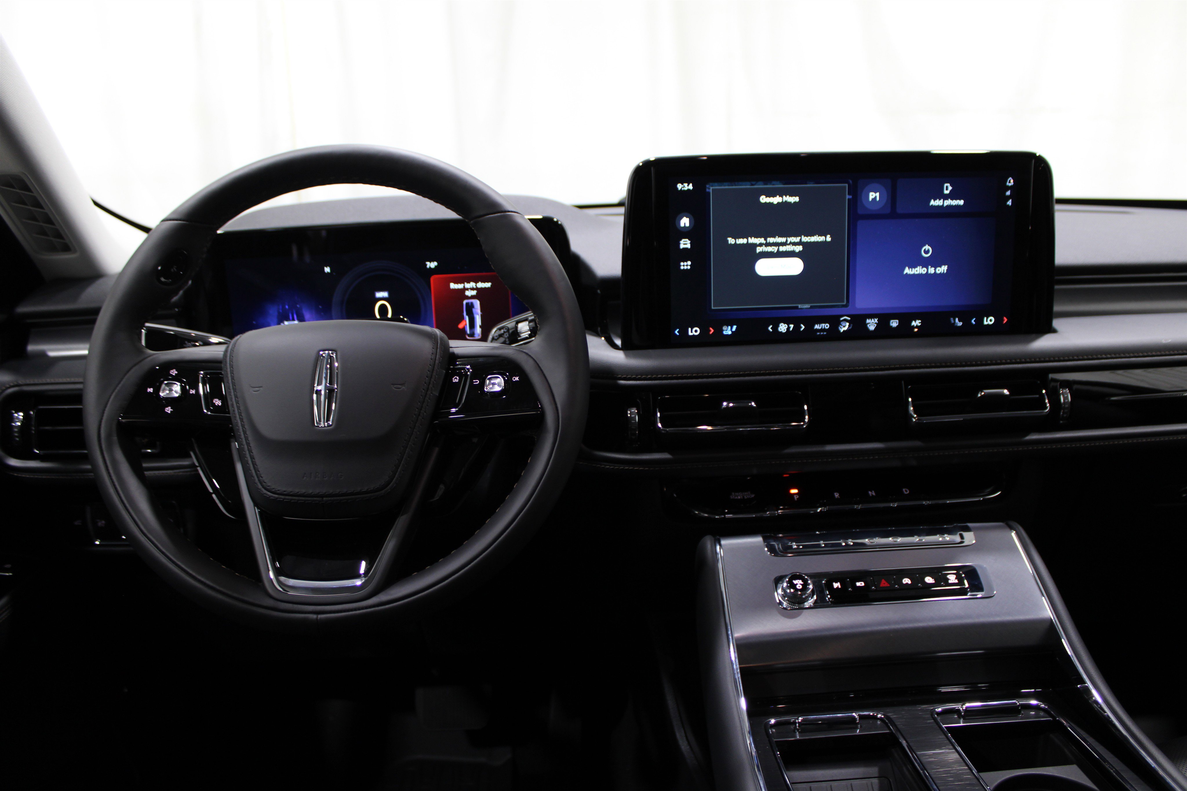 2025 Lincoln Aviator Premiere photo 2
