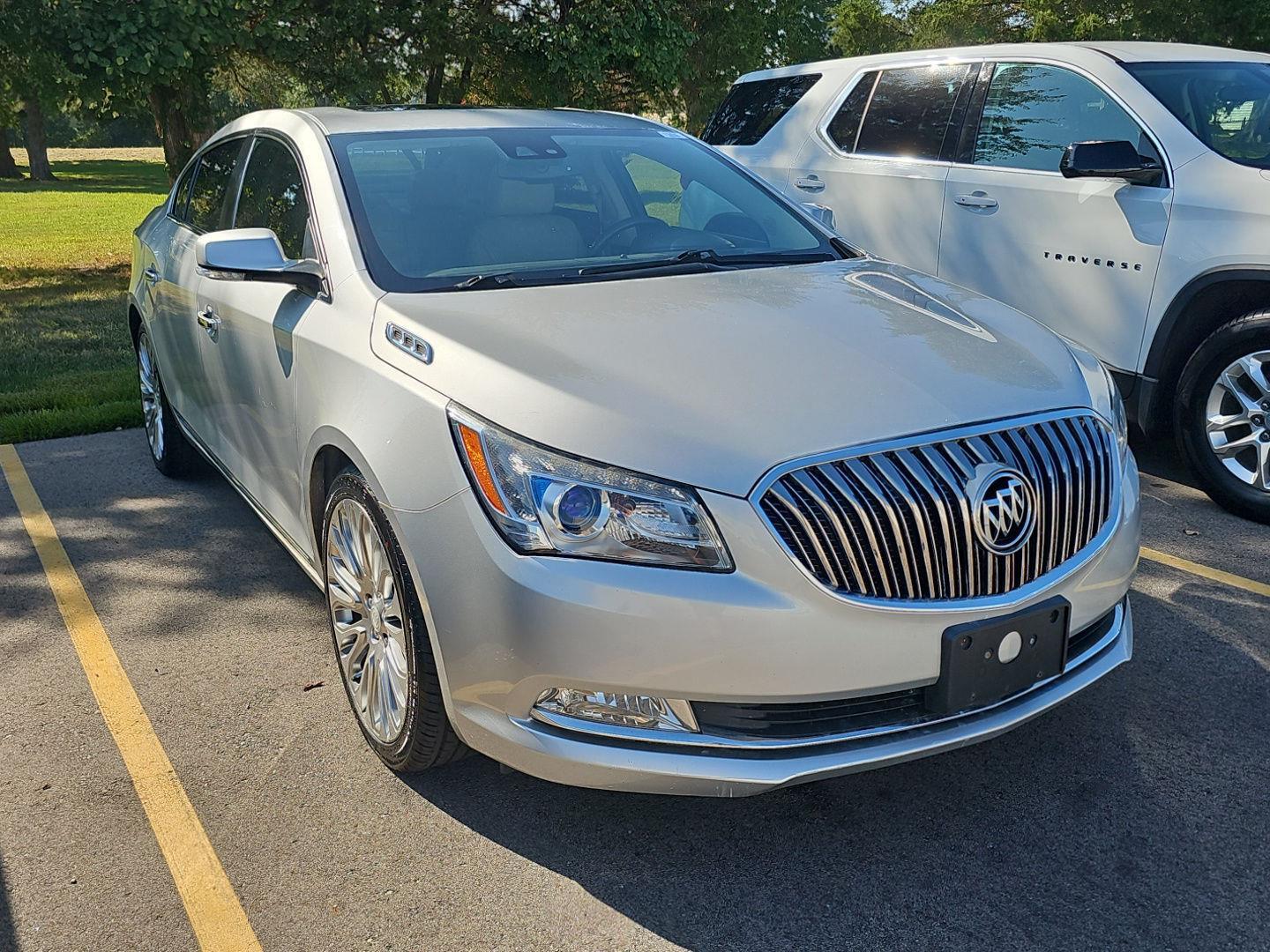 2015 Buick LaCrosse Premium II photo 2