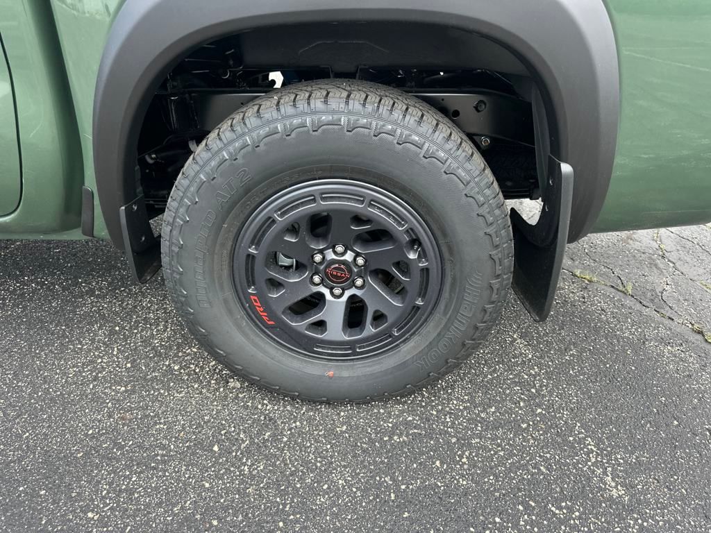 2025 Nissan Frontier PRO-4X photo 34